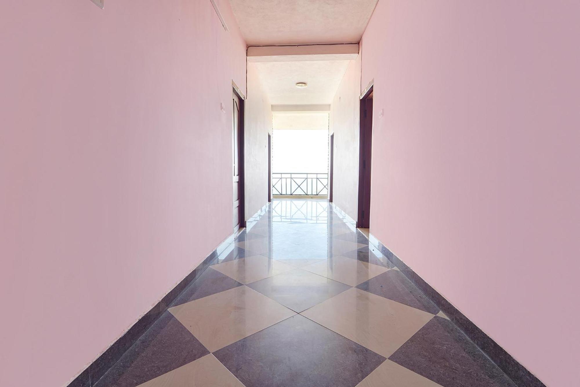 فندق Fabexpress Corner Stone كوديكانال المظهر الخارجي الصورة